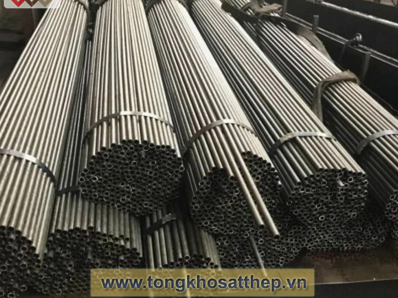 Ống thép đúc DN15 – D21 gallery 1