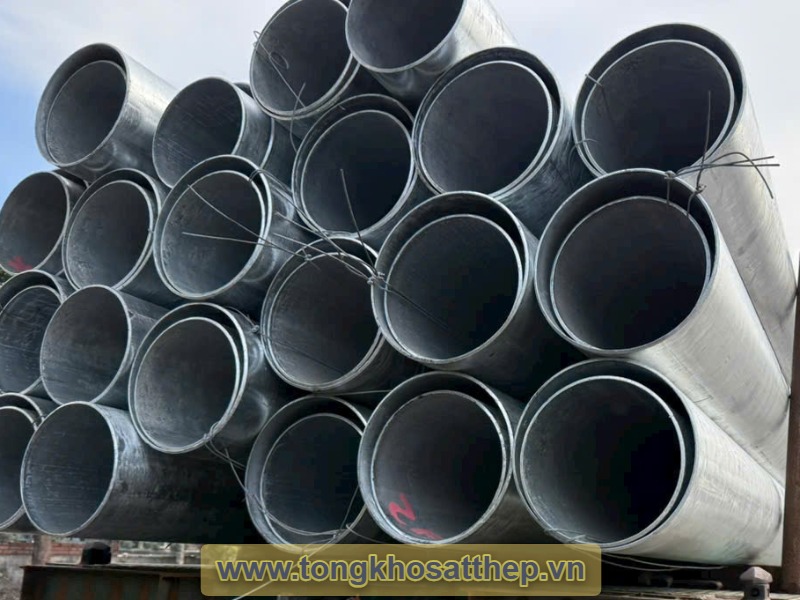 Ống thép mạ kẽm DN300 gallery 3