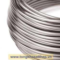 Cận cảnh dây inox cuộn tròn