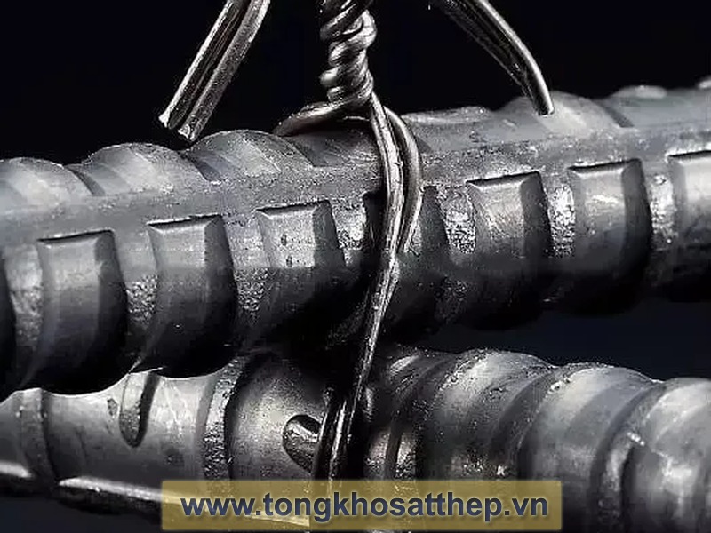 kem-buoc-thep-phi-1mm-cuon-nho-3 kem buoc thep phi 1mm cuon nho 3