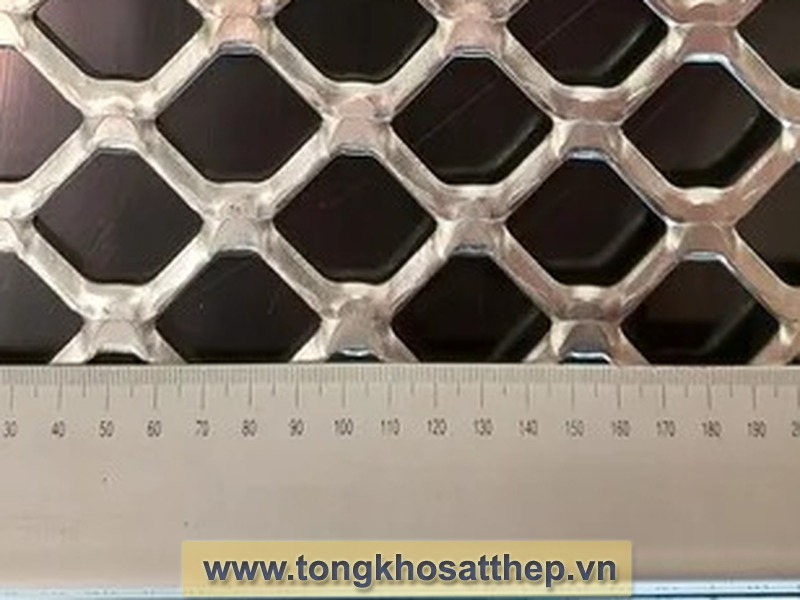 luoi-thep-dap-gian-expanded-metal-3 luoi thep dap gian expanded metal 3
