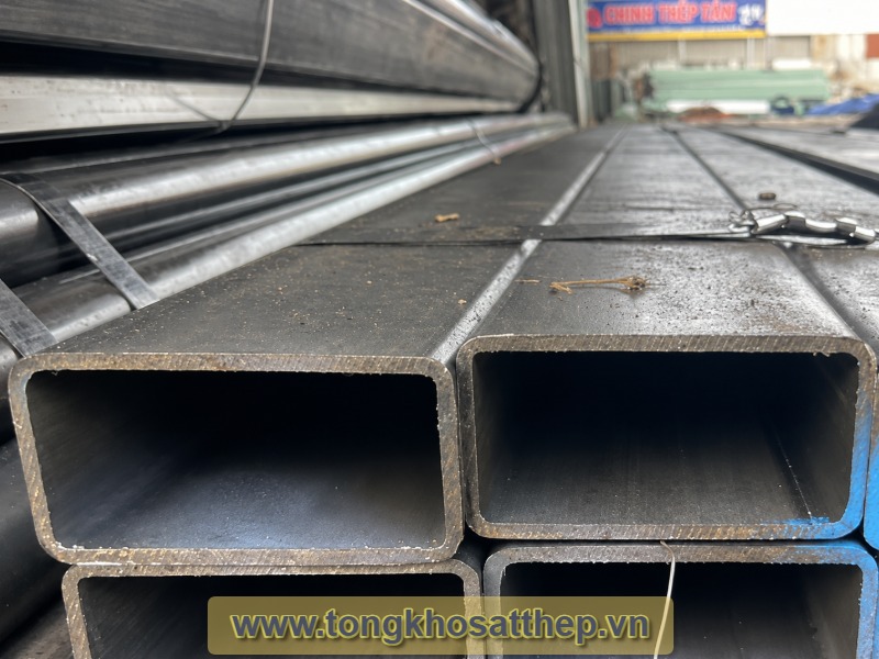 Ống thép hộp chữ nhật 25 x 50 JIS G3466 - tongkhosatthep.vn