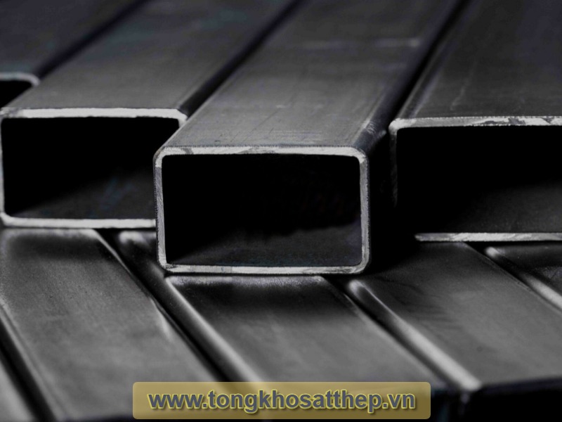 Ống thép hộp chữ nhật 250 x 150 tổ hợp hàn - tongkhosatthep.vn