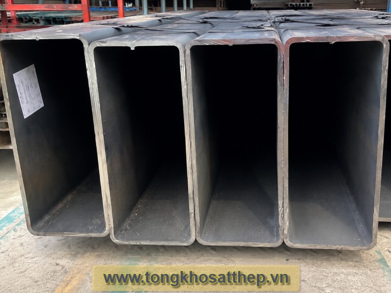 Ống thép hộp chữ nhật 200 x 400 tổ hợp hàn - tongkhosatthep.vn