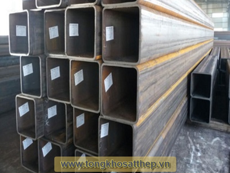 Ống thép hộp chữ nhật 300 x 200 tổ hợp hàn - tongkhosatthep.vn
