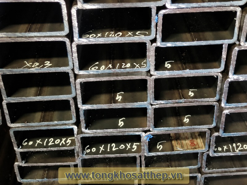 Ống thép hộp chữ nhật 60 x 120 JIS G3466 - tongkhosatthep.vn
